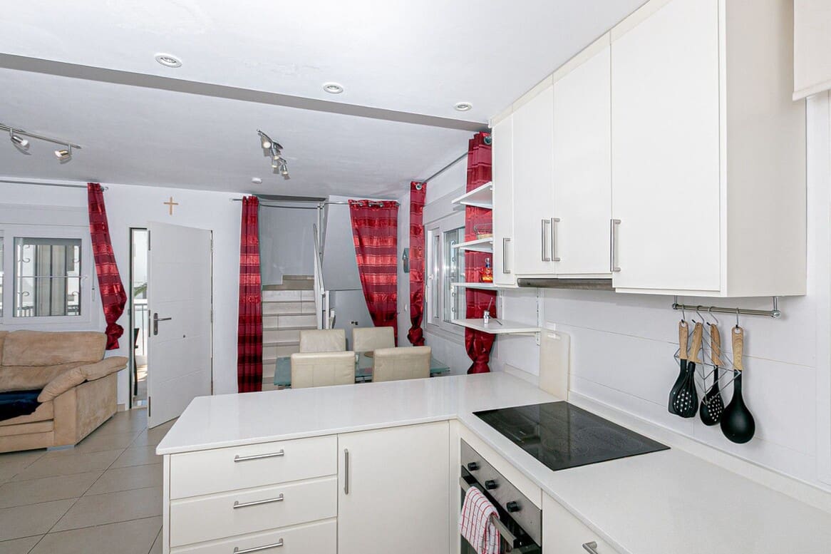 4 soveværelse Villa til salg i San Fulgencio med swimmingpool - € 376.900 (Ref: 10172554)