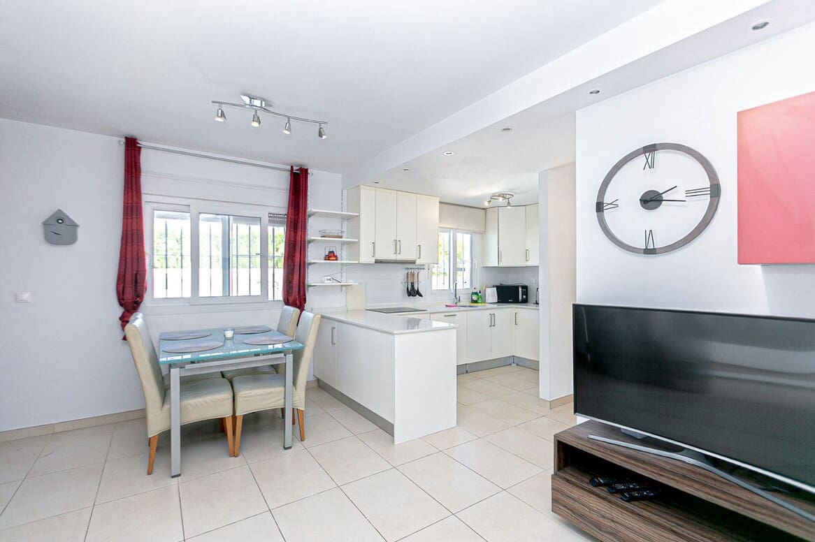 4 soveværelse Villa til salg i San Fulgencio med swimmingpool - € 376.900 (Ref: 10172554)