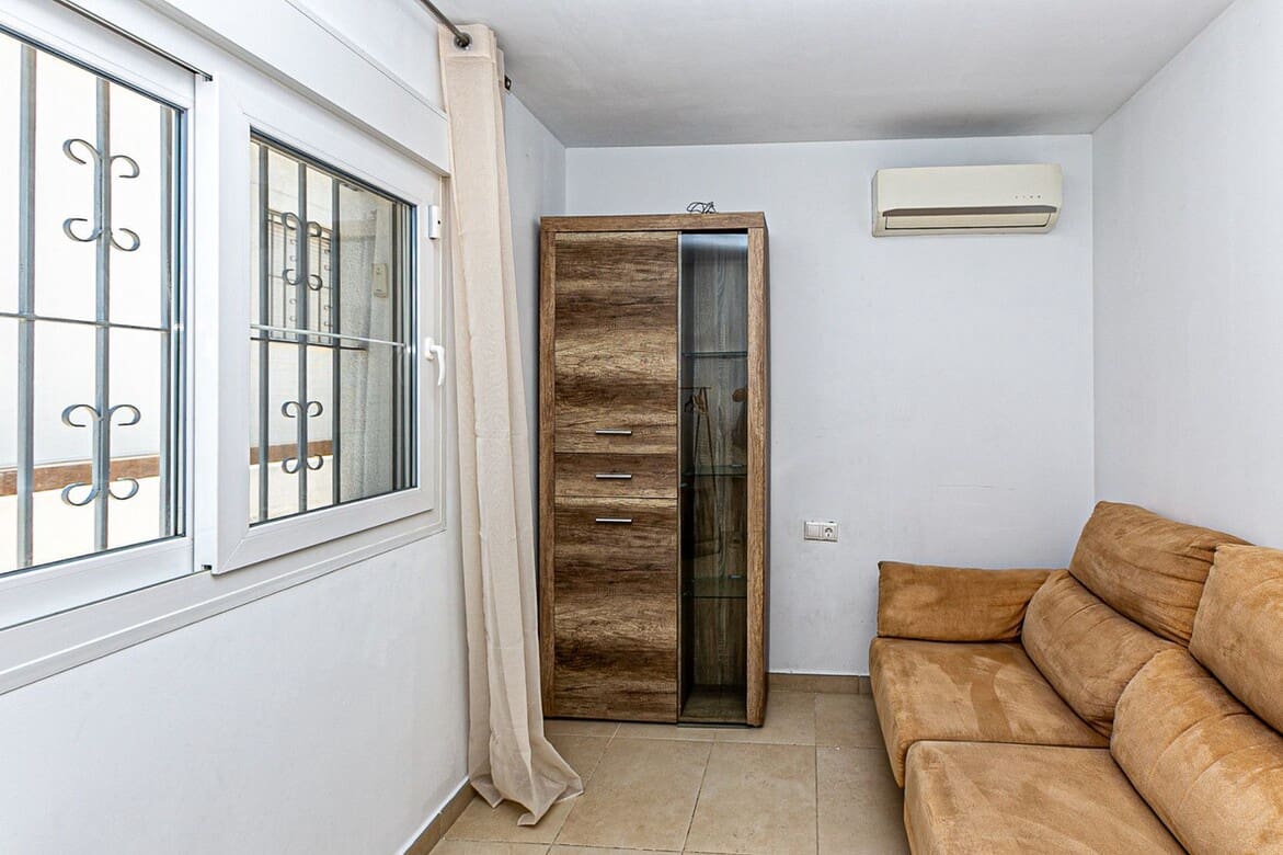 4 soveværelse Villa til salg i San Fulgencio med swimmingpool - € 376.900 (Ref: 10172554)