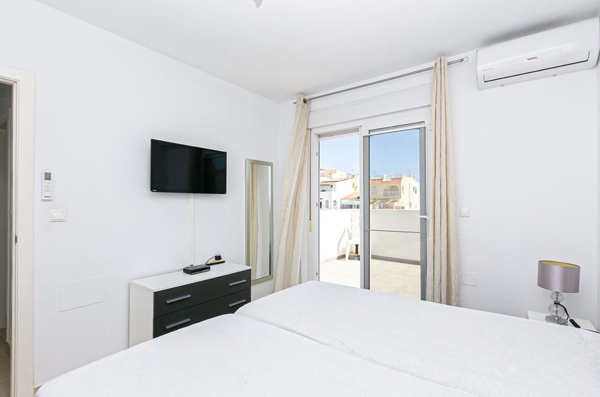 4 soveværelse Villa til salg i San Fulgencio med swimmingpool - € 376.900 (Ref: 10172554)