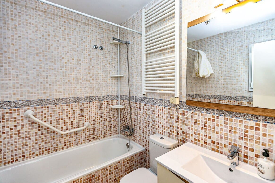 4 soveværelse Villa til salg i San Fulgencio med swimmingpool - € 376.900 (Ref: 10172554)