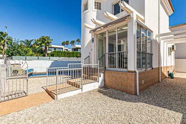 4 soveværelse Villa til salg i San Fulgencio med swimmingpool - € 376.900 (Ref: 10172554)