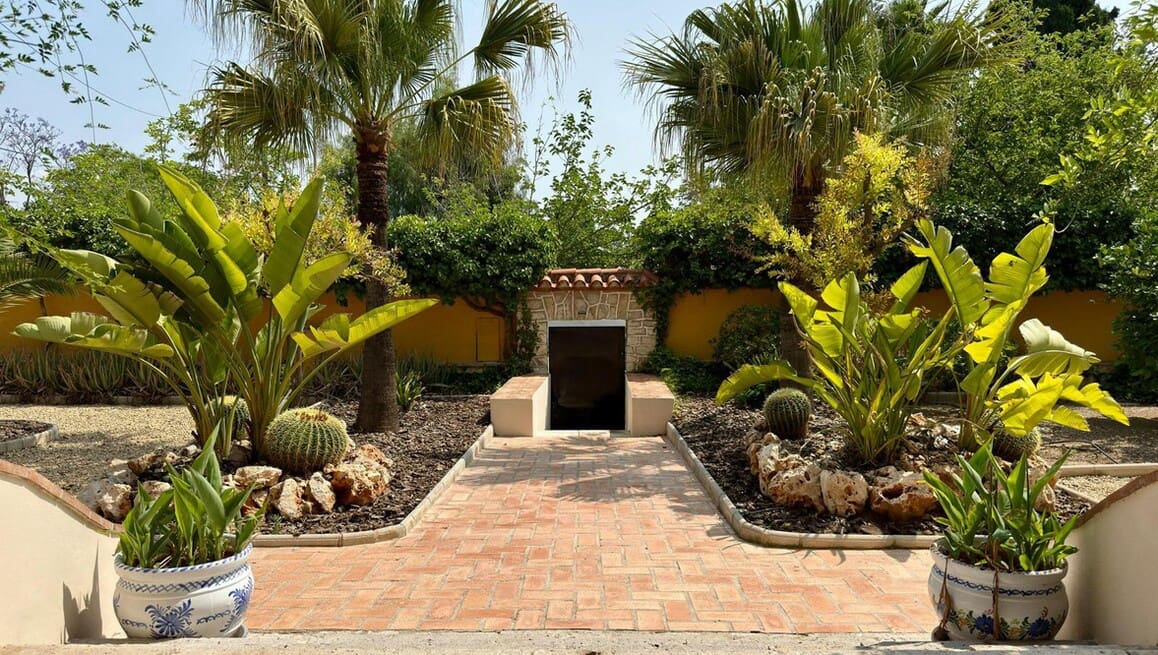 6 slaapkamer Villa te koop in Alicante stad met zwembad garage - € 1.300.000 (Ref: 10172556)