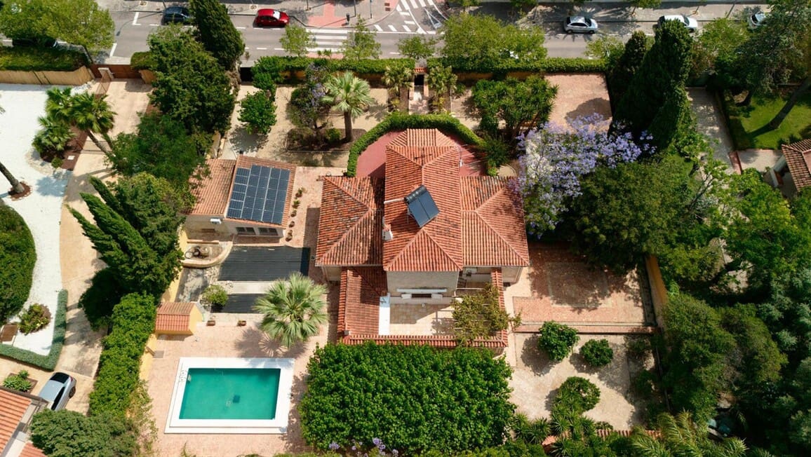 6 slaapkamer Villa te koop in Alicante stad met zwembad garage - € 1.300.000 (Ref: 10172556)