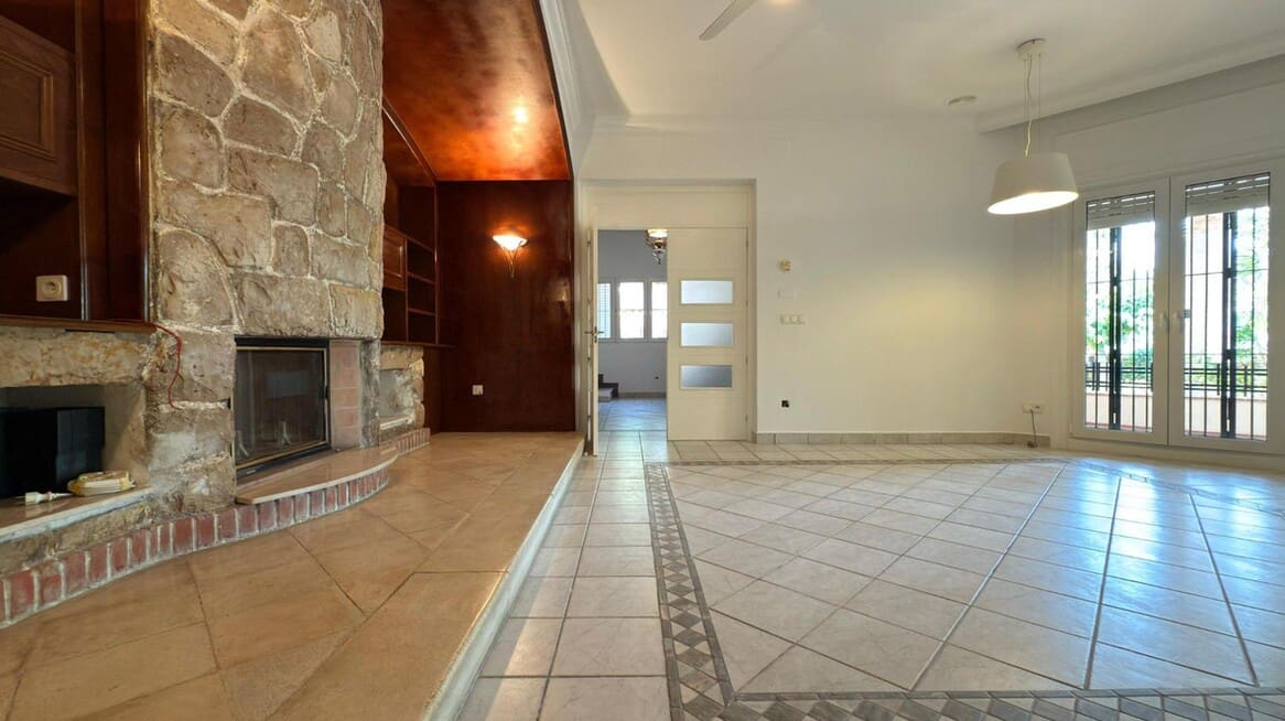 6 slaapkamer Villa te koop in Alicante stad met zwembad garage - € 1.300.000 (Ref: 10172556)