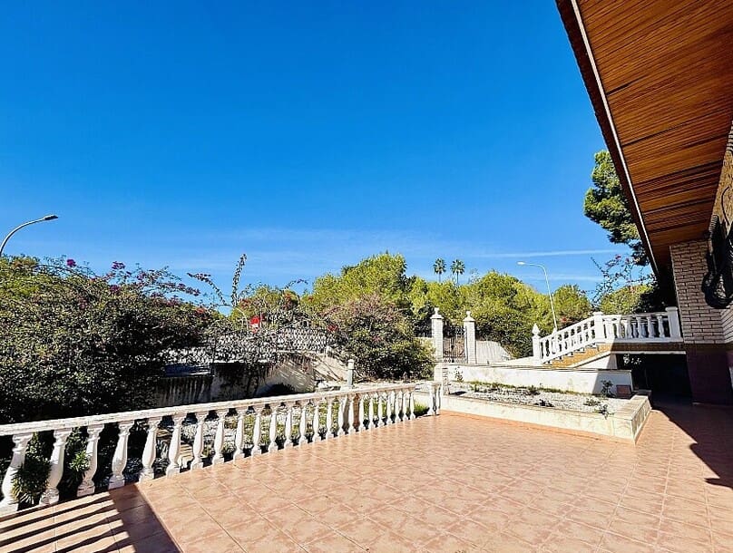 10 soveværelse Villa til salg i Campoamor med swimmingpool garage - € 1.100.000 (Ref: 10172557)