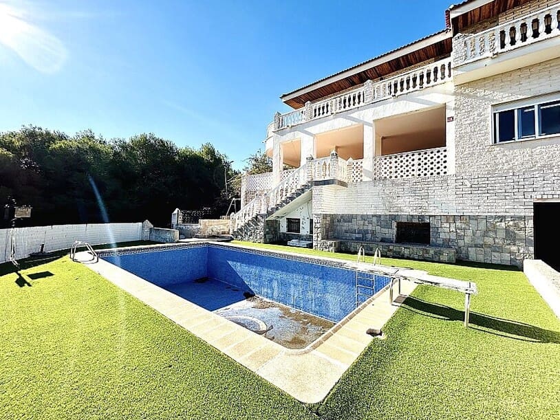 10 soveværelse Villa til salg i Campoamor med swimmingpool garage - € 1.100.000 (Ref: 10172557)