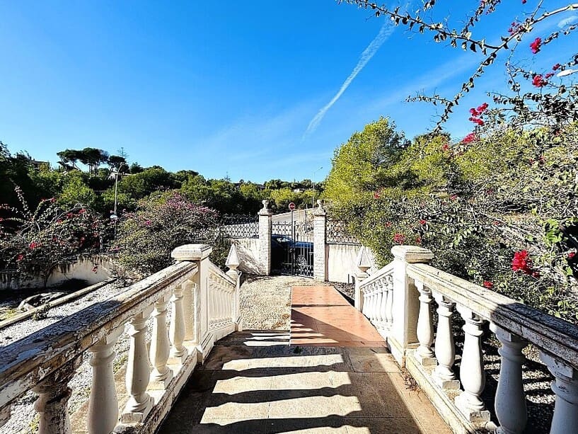 10 soveværelse Villa til salg i Campoamor med swimmingpool garage - € 1.100.000 (Ref: 10172557)
