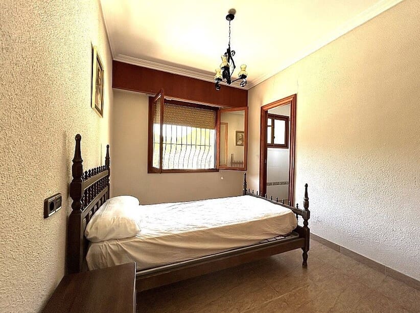 10 soveværelse Villa til salg i Campoamor med swimmingpool garage - € 1.100.000 (Ref: 10172557)