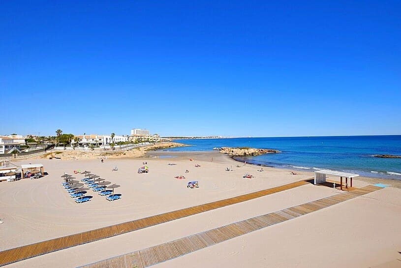 7 sypialnia Willa na sprzedaż w Cabo Roig z garażem - 1 999 900 € (Ref: 10172558)