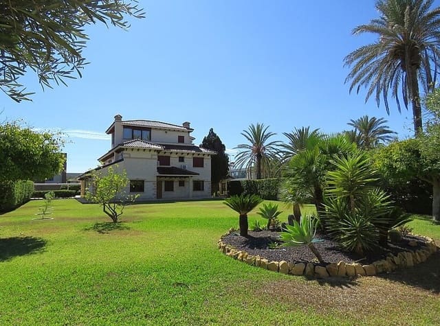 7 sypialnia Willa na sprzedaż w Cabo Roig, Orihuela z garażem - 1 999 900 € (Ref: 10172558)
