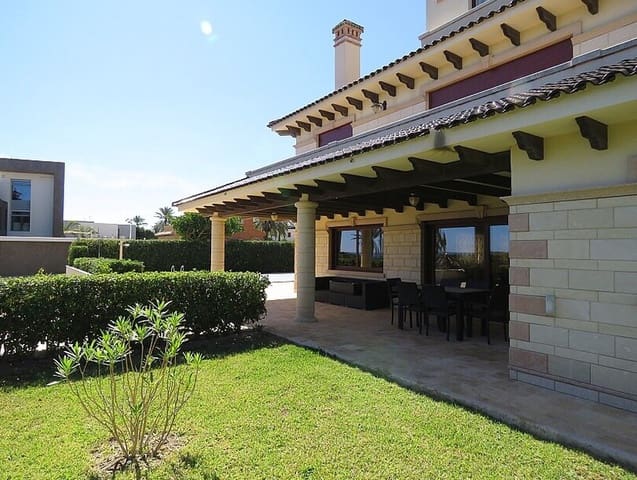 7 sypialnia Willa na sprzedaż w Cabo Roig, Orihuela z garażem - 1 999 900 € (Ref: 10172558)