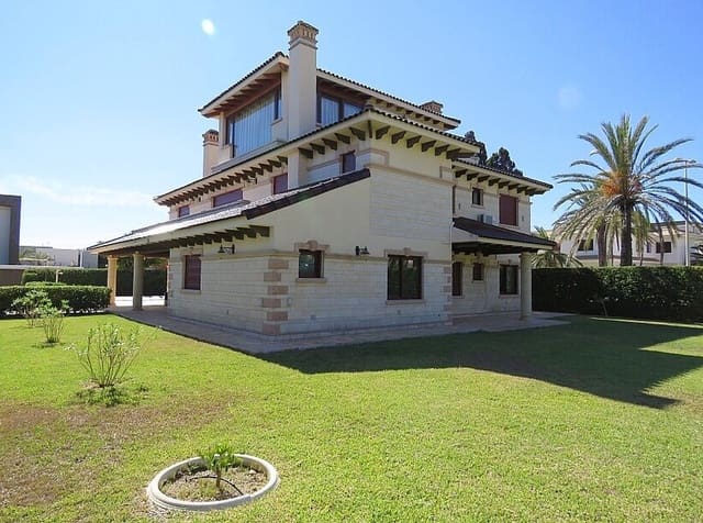 7 sypialnia Willa na sprzedaż w Cabo Roig, Orihuela z garażem - 1 999 900 € (Ref: 10172558)