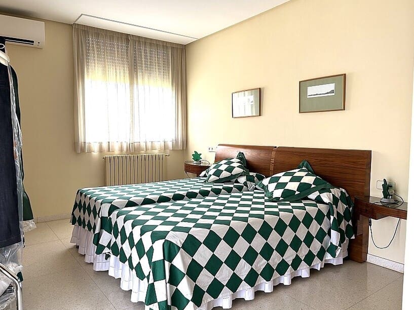 4 soverom Villa til salgs i Campoamor med svømmebasseng garasje - € 1 500 000 (Ref: 10172559)
