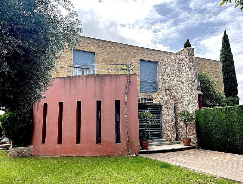 4 soverom Villa til salgs i Campoamor med svømmebasseng garasje - € 1 500 000 (Ref: 10172559)