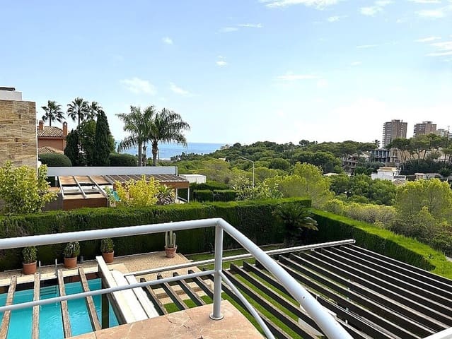 4 soverom Villa til salgs i Dehesa de Campoamor, Orihuela med svømmebasseng garasje - € 1 500 000 (Ref: 10172559)