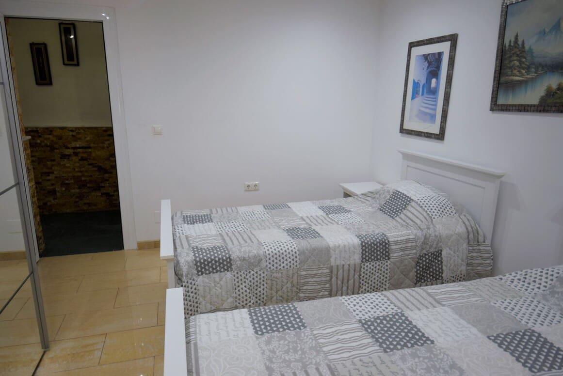6 camera da letto Villa in vendita in Guardamar del Segura con piscina garage - 900.000 € (Rif: 10172562)