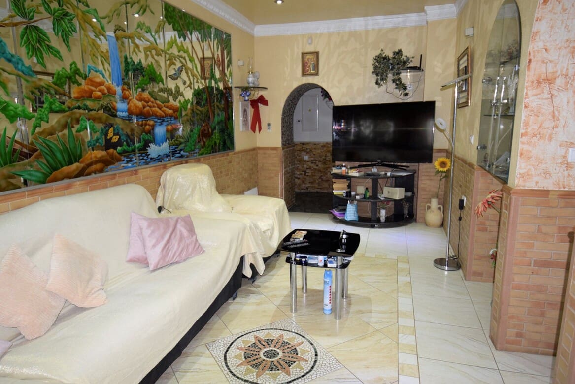 6 camera da letto Villa in vendita in Guardamar del Segura con piscina garage - 900.000 € (Rif: 10172562)