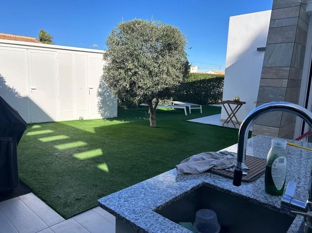 Chalet de 3 habitaciones en Algorfa en venta con piscina - 595.000 € (Ref: 10172564)