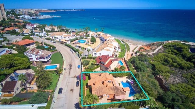 4 soveværelse Villa til salg i Dehesa de Campoamor, Orihuela med swimmingpool garage - € 1.395.000 (Ref: 10172565)