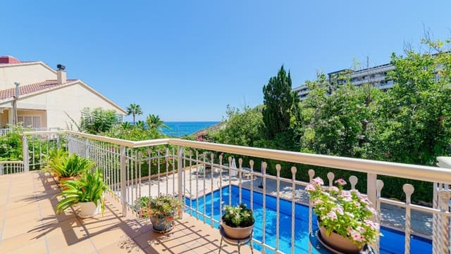 4 soveværelse Villa til salg i Dehesa de Campoamor, Orihuela med swimmingpool garage - € 1.395.000 (Ref: 10172565)