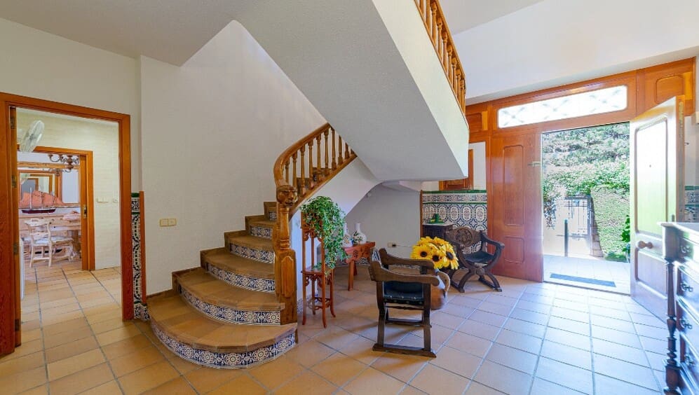 4 soveværelse Villa til salg i Campoamor med swimmingpool garage - € 1.395.000 (Ref: 10172565)