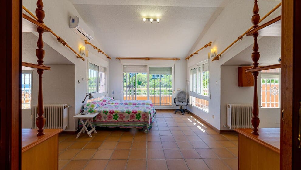 4 soveværelse Villa til salg i Campoamor med swimmingpool garage - € 1.395.000 (Ref: 10172565)