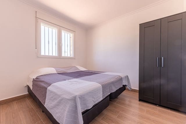 5 soverom Villa til salgs i La Romana med svømmebasseng - € 404 995 (Ref: 10172566)