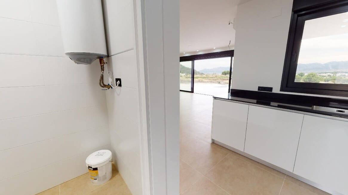 3 soveværelse Villa til salg i La Romana med garage - € 449.995 (Ref: 10172567)