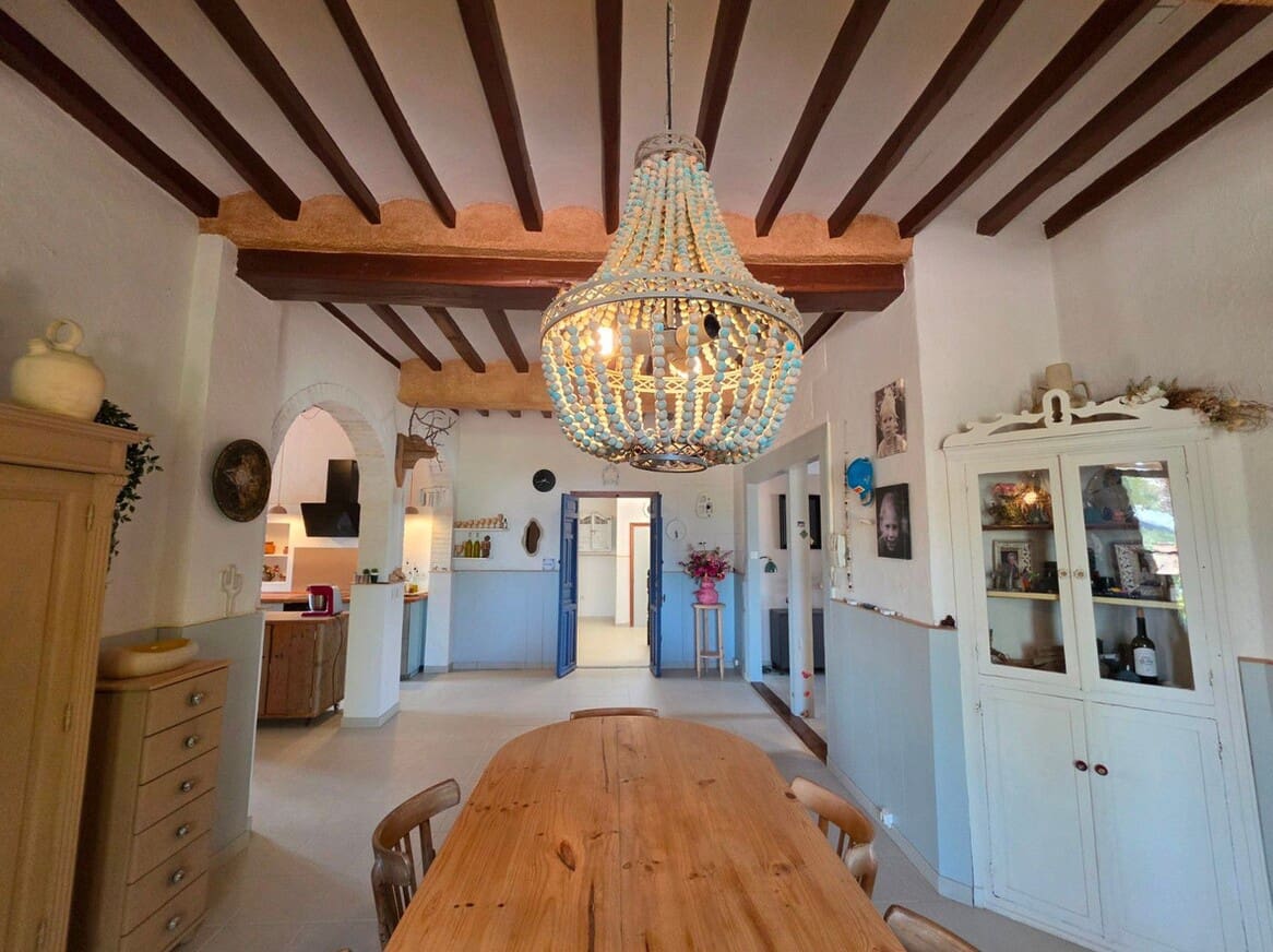 6 soveværelse Finca/Landehus til salg i Elche / Elx med swimmingpool garage - € 850.000 (Ref: 10172568)