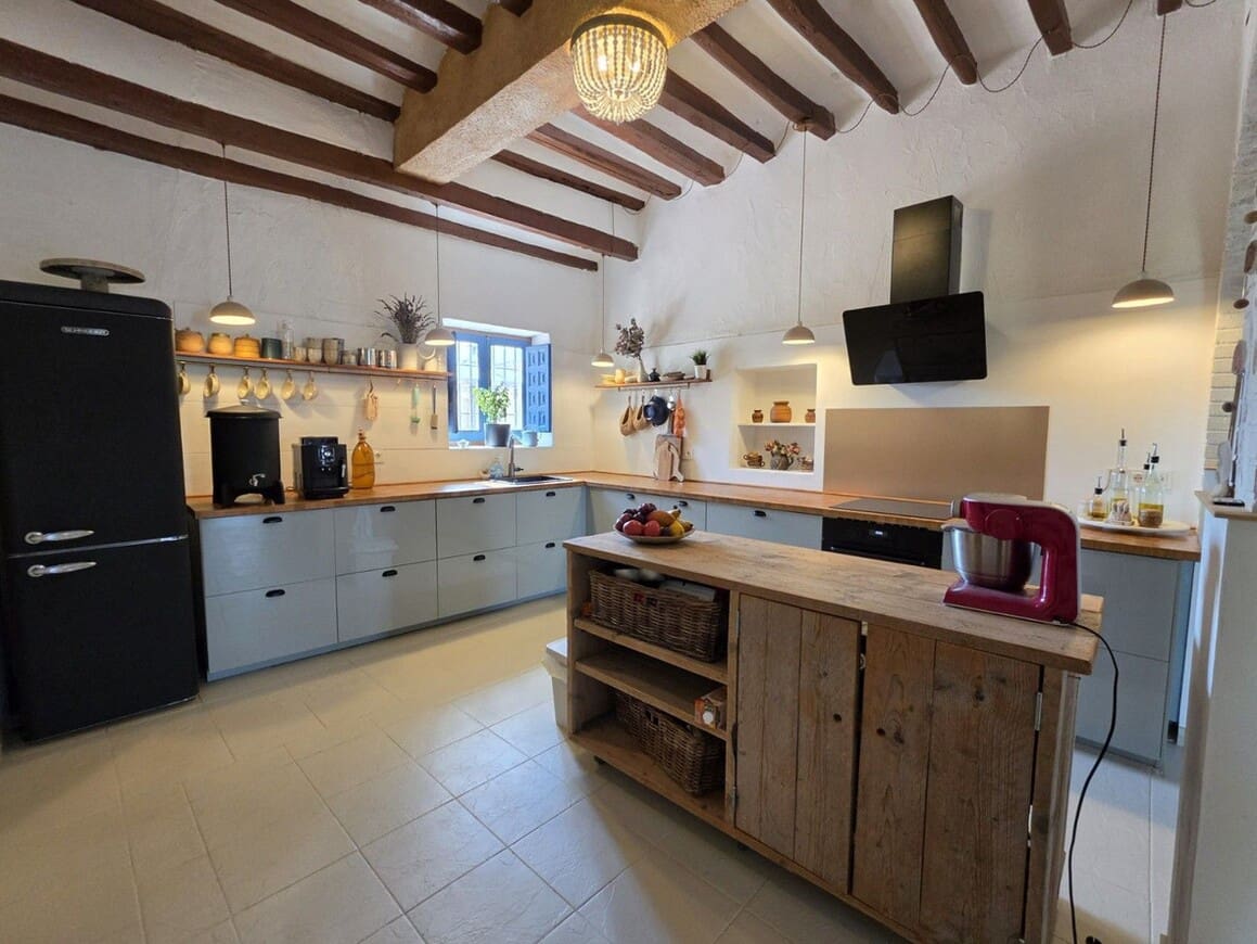6 soveværelse Finca/Landehus til salg i Elche / Elx med swimmingpool garage - € 850.000 (Ref: 10172568)