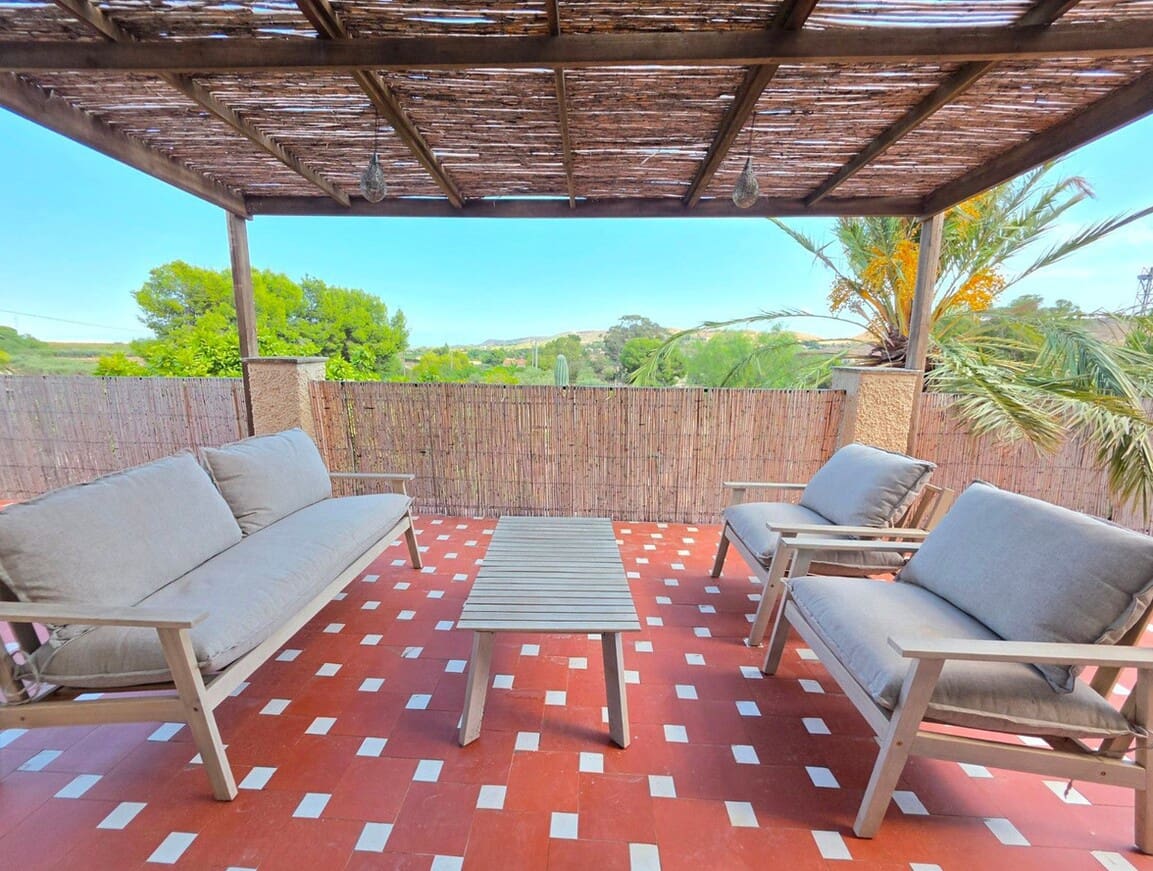 6 soveværelse Finca/Landehus til salg i Elche / Elx med swimmingpool garage - € 850.000 (Ref: 10172568)