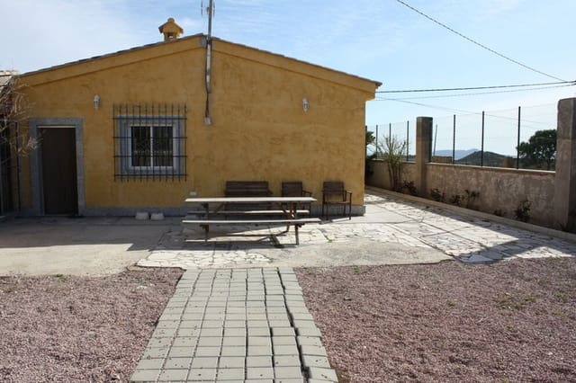 3 soverom Villa til salgs i La Romana med svømmebasseng garasje - € 385 000 (Ref: 10172569)