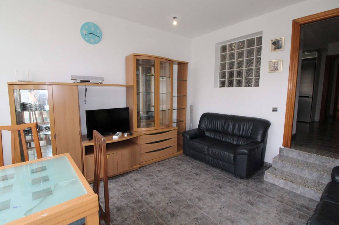 2 sovrum Hus till salu i Santa Pola med pool - 275 000 € (Ref: 10172570)