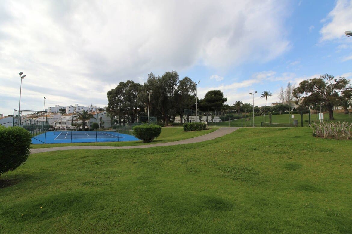 2 sovrum Hus till salu i Santa Pola med pool - 275 000 € (Ref: 10172570)