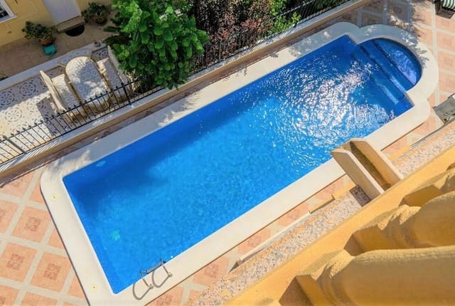 3 soverom Villa til salgs i Alicante by med svømmebasseng - € 390 000 (Ref: 10172571)