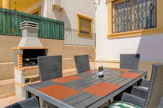 3 soverom Villa til salgs i Alicante by med svømmebasseng - € 390 000 (Ref: 10172571)
