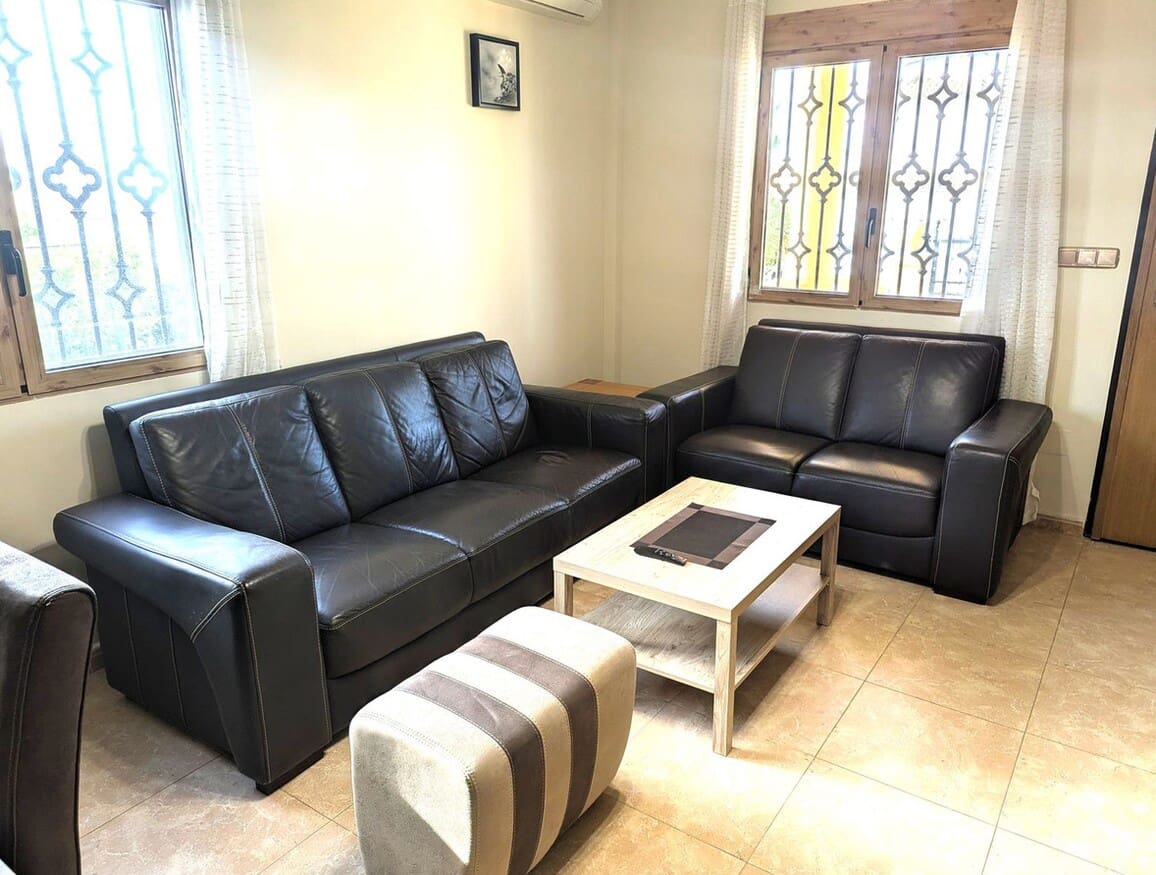 Chalet de 3 habitaciones en Alicante / Alacant ciudad en venta con piscina - 390.000 € (Ref: 10172571)