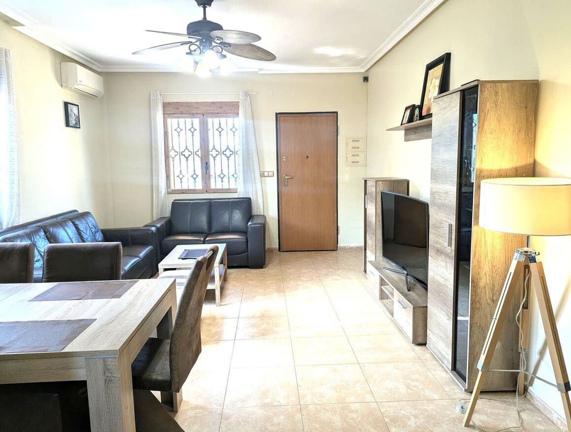 Chalet de 3 habitaciones en Alicante / Alacant ciudad en venta con piscina - 390.000 € (Ref: 10172571)