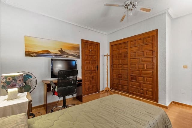 5 camera da letto Villa in vendita in Ciudad Quesada, Rojales con piscina garage - 430.000 € (Rif: 10172573)