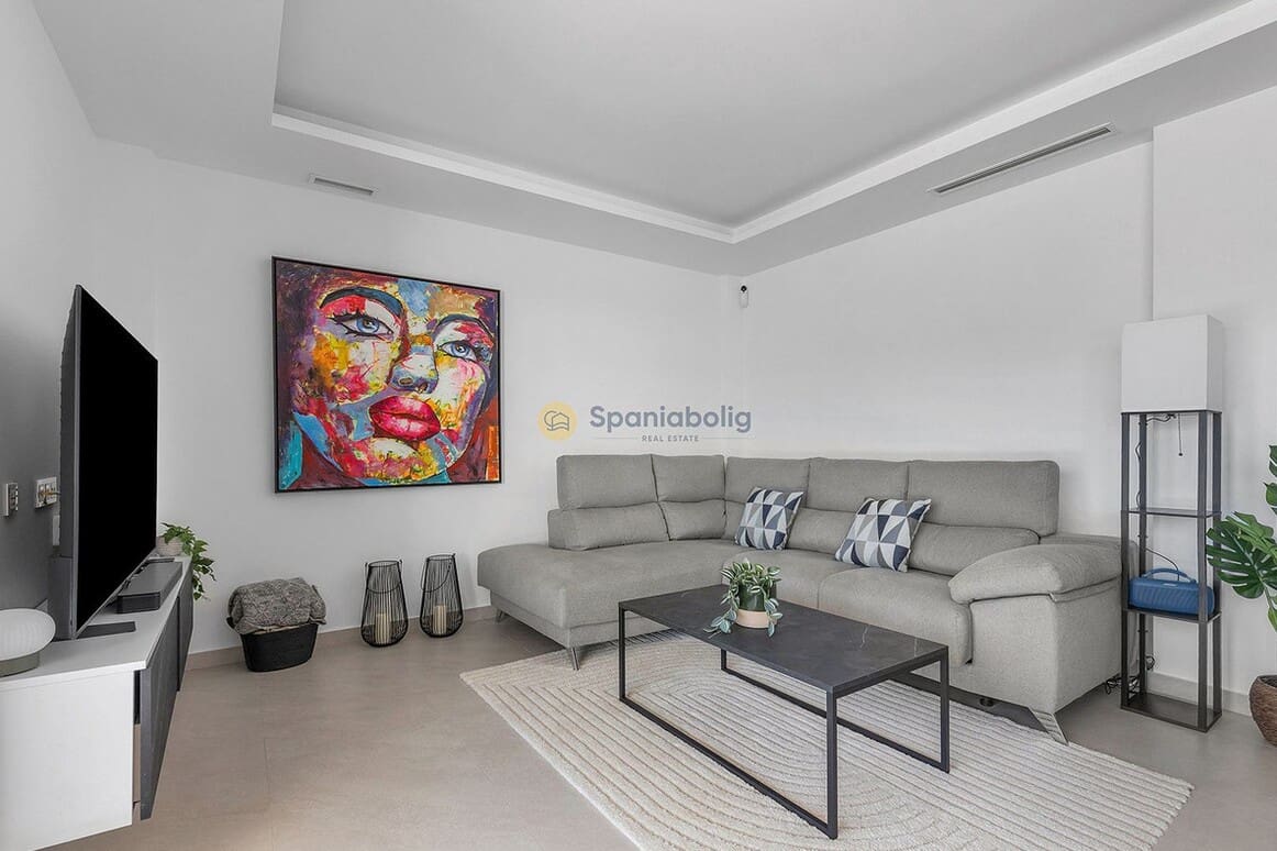 3 soveværelse Villa til salg i Rojales med swimmingpool garage - € 779.000 (Ref: 10172574)