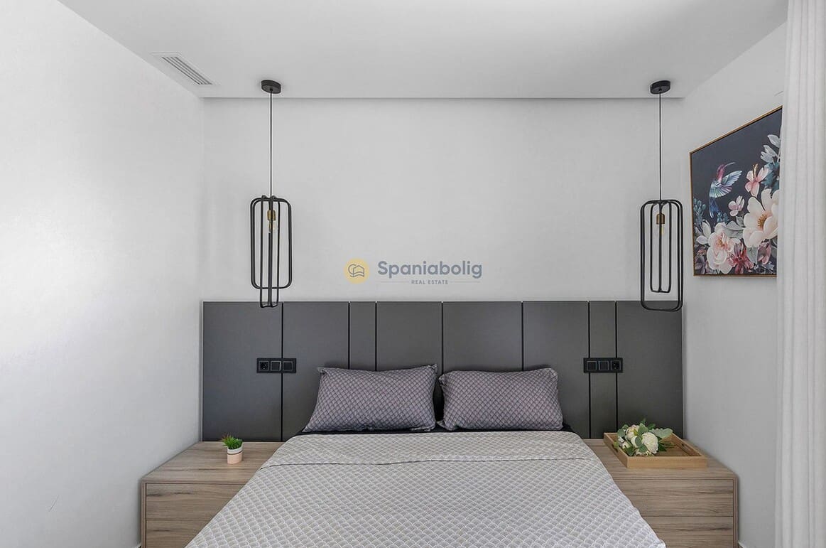 3 soveværelse Villa til salg i Rojales med swimmingpool garage - € 779.000 (Ref: 10172574)