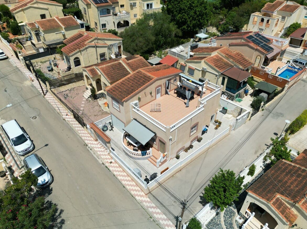 5 soverom Villa til salgs i San Fulgencio med svømmebasseng garasje - € 338 000 (Ref: 10172576)
