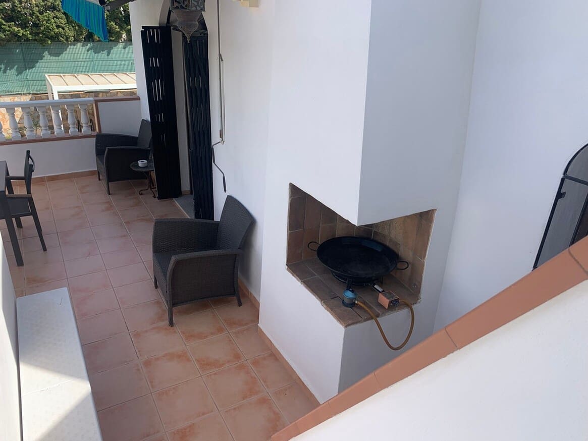 4 chambre Villa/Maison à vendre à Orihuela Costa avec piscine garage - 750 000 € (Ref: 10172577)
