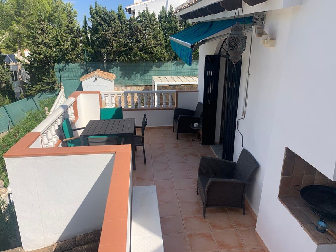 4 chambre Villa/Maison à vendre à Orihuela Costa avec piscine garage - 750 000 € (Ref: 10172577)