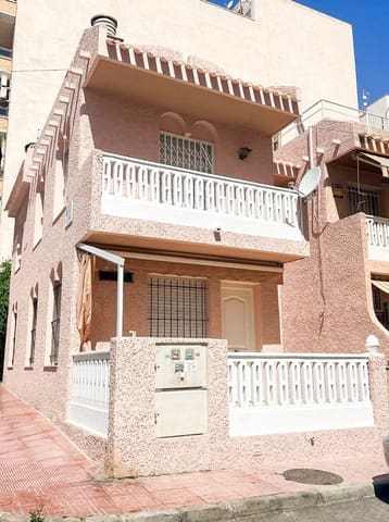 3 makuuhuone Huoneisto myytävänä paikassa Puerto Deportivo, Torrevieja - 230 500 € (Ref: 10172578)