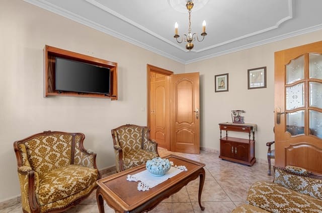 7 soveværelse Byhus til salg i Ciudad Quesada, Rojales med swimmingpool garage - € 649.000 (Ref: 10172580)
