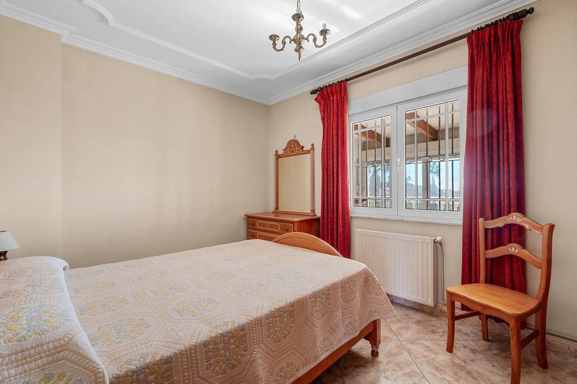Casa de 7 habitaciones en Rojales en venta con piscina garaje - 649.000 € (Ref: 10172580)