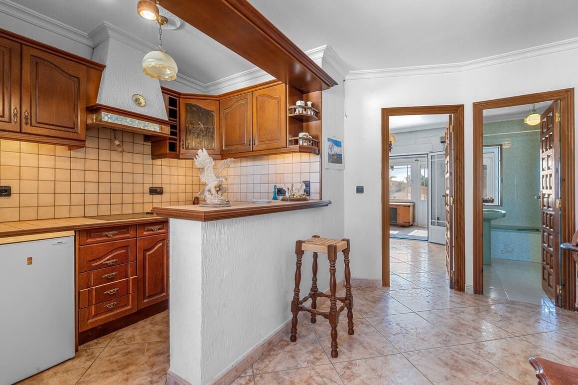 Casa de 7 habitaciones en Rojales en venta con piscina garaje - 649.000 € (Ref: 10172580)