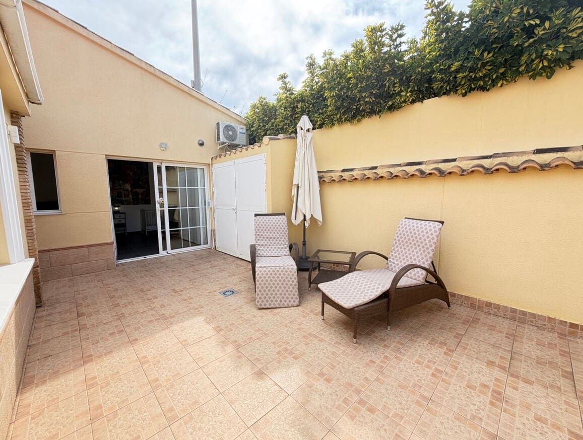 4 chambre Villa/Maison à vendre à Cabo Roig avec piscine garage - 749 000 € (Ref: 10172581)